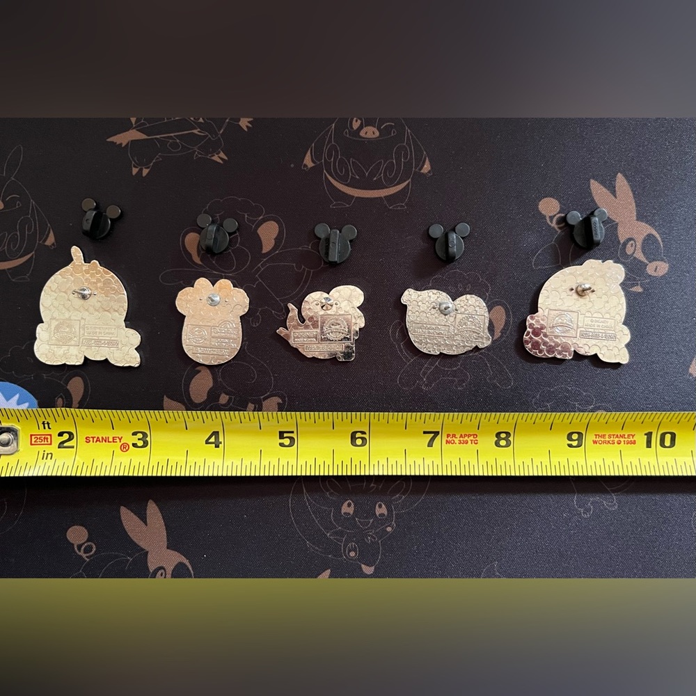 Disney Pins - 2015 Pins - Picture 3 of 4